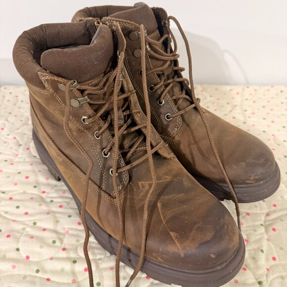 UGG | Biltmore Mid Boot Plain Toe with Sheepskin Insoles | Brown | US 11 - Picture 1 of 9